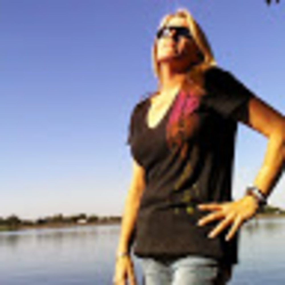 Meet your Posher, Tonya